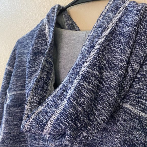 Tommy Bahama Heathered Knit Hooded Sweater - Picture 7 of 9